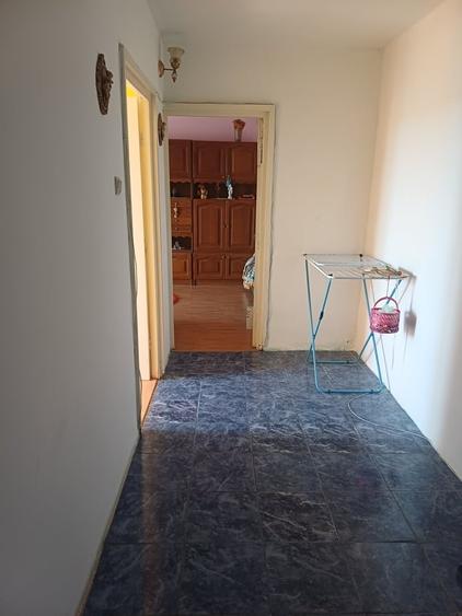 Apartament decomandat în Apusului