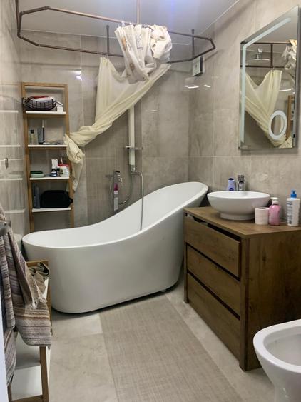 Casă cu 5 camere cu Canalizare în Puchenii Mari