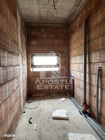 Casă cu 3 camere cu Teren 250 Mp în Săcălaz