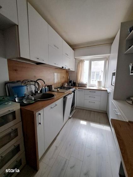 Apartament cu 3 camere în Republicii