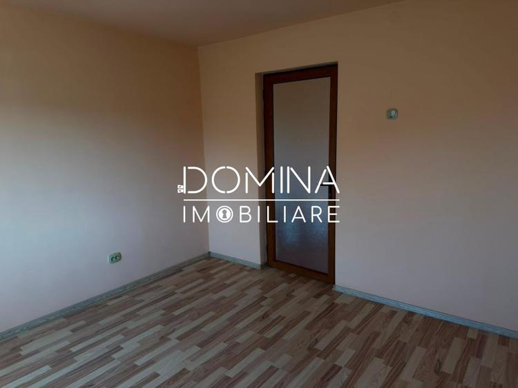 Casă individuală cu 4 camere cu Teren 3029 Mp în Săcelu