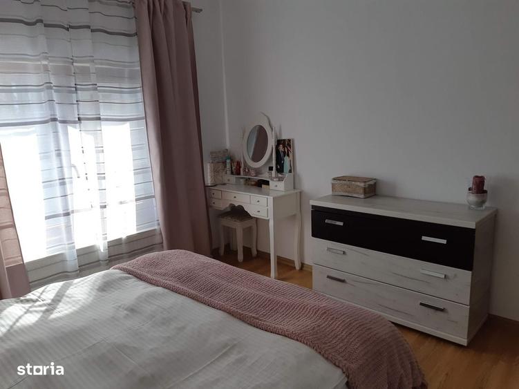 Casa de vanzare + Spatiu Comercial | 220 mp utili | curte 555 mp | - 13