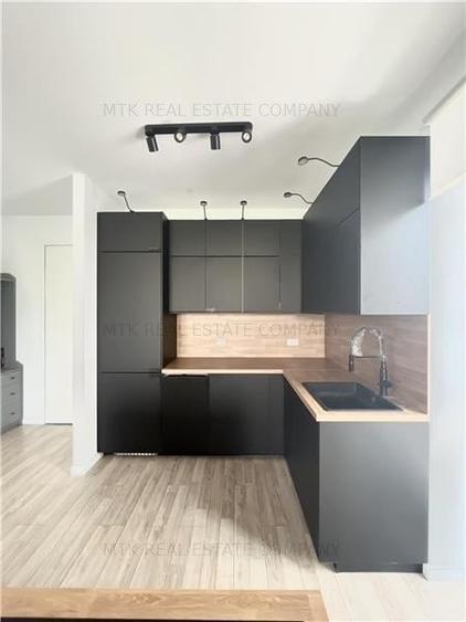 Apartament cu 3 camere semidecomandat, mobilat în Herăstrău