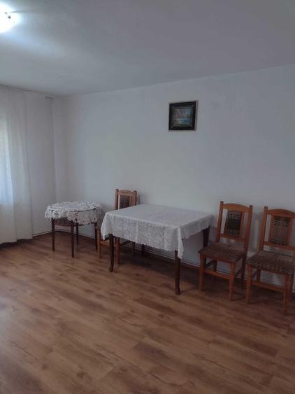 Apartament cu 2 camere decomandat în Exterior Vest