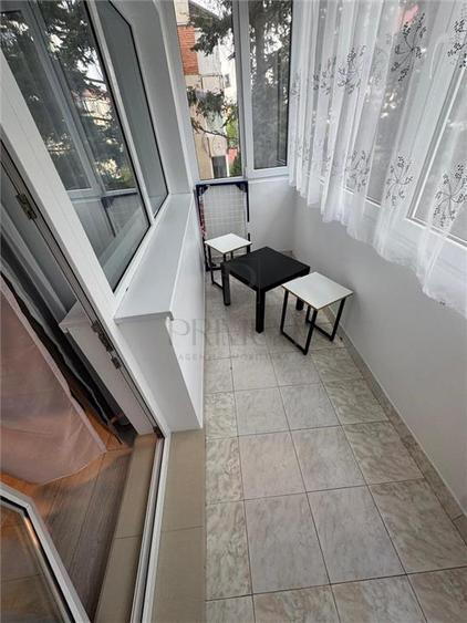 Apartament cu 2 camere decomandat în Elisabetin
