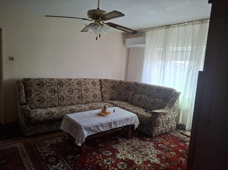Apartament cu 2 camere semidecomandat în Micro 16