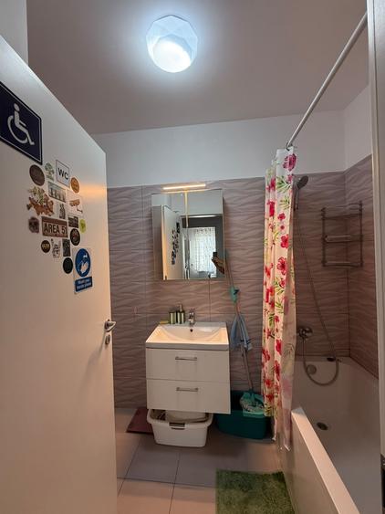 Apartament cu 2 camere decomandat în Militari