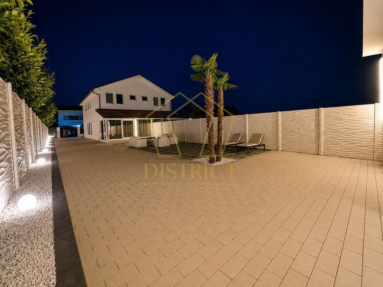 Duplex cu 3 camere cu Canalizare în Dumbrăvița