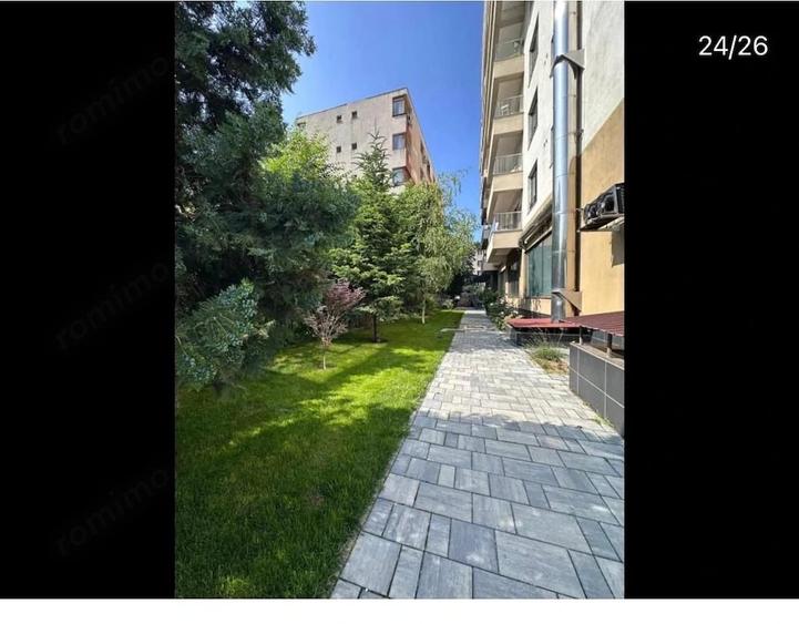 2 Camere parcare metrou Petrache Poenaru vedere Lacul Morii - 2