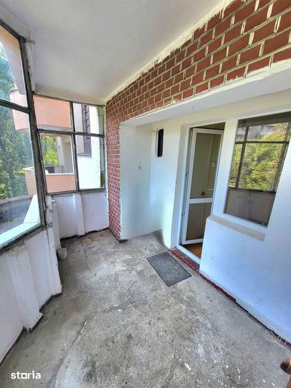 Apartament cu 2 camere decomandat în Plopilor