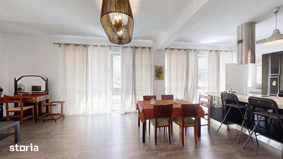 Apartament cu 3 camere în Dămăroaia