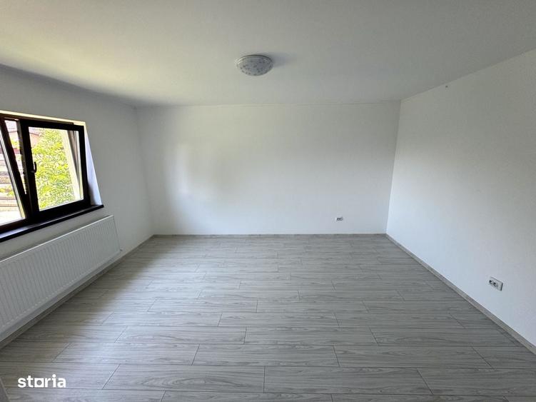 Casă cu 3 camere în Horpaz
