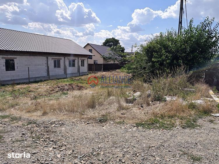 Teren de 304 mp, în Valu lui Traian