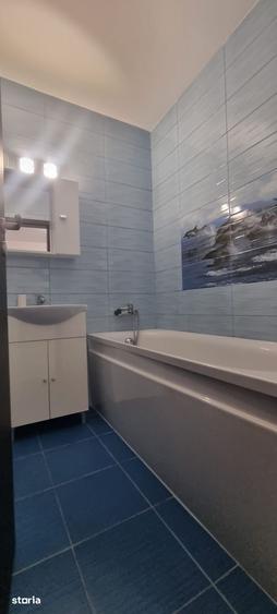 Garsonieră decomandată în Apărătorii Patriei