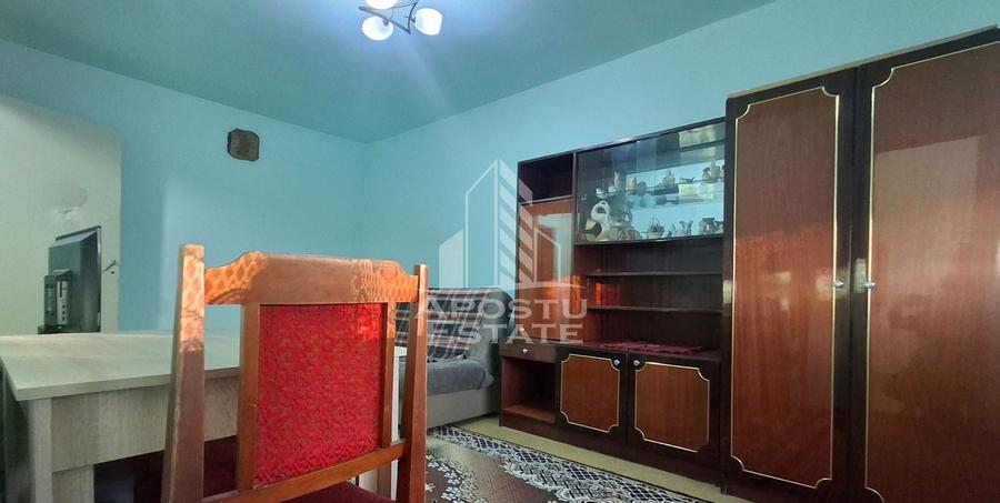 Garsonieră semidecomandată în Micălaca