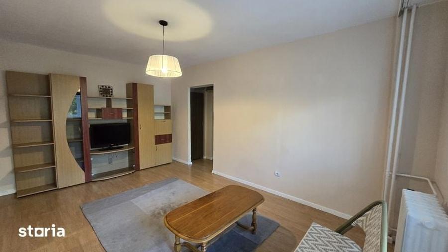 Apartament cu 4 camere în Tei