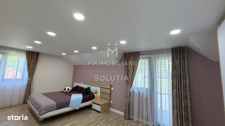 Casă cu 4 camere în Ocoliș