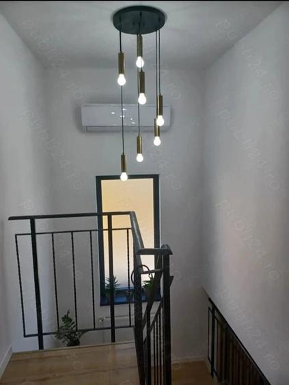 Casă cu 4 camere cu Teren 360 Mp în Balciu