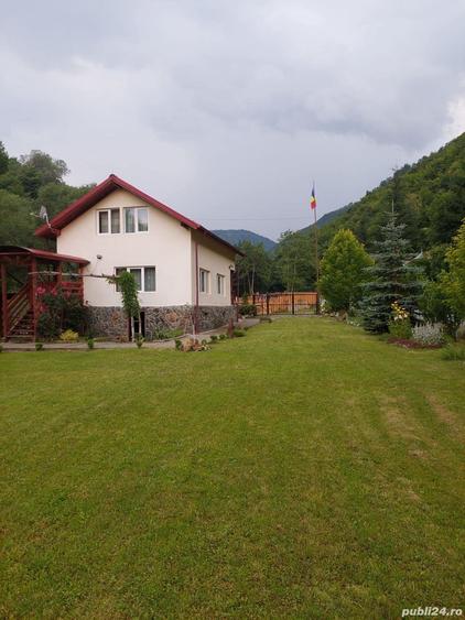 Casă cu Teren 1000 Mp în Băișoara
