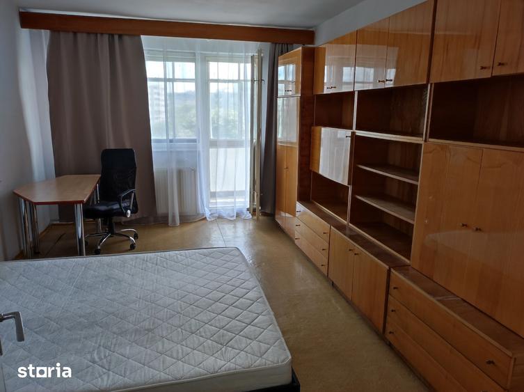 Apartament cu 2 camere decomandat în Grigorescu