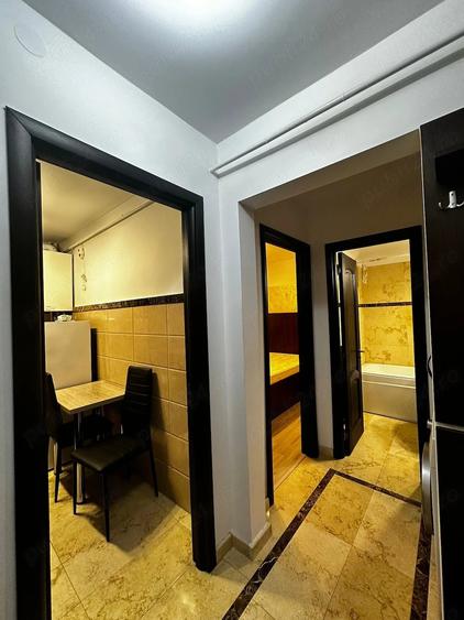 Apartament cu 2 camere decomandat în Centru Civic