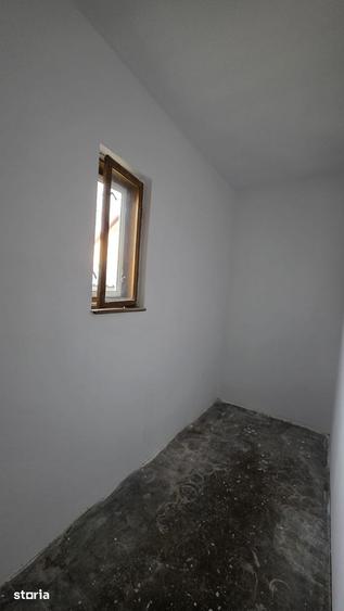 Casă cu 3 camere cu Teren 340 Mp în Micro 1