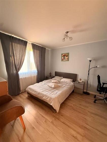 Casă cu 4 camere cu Teren 274 Mp în Central