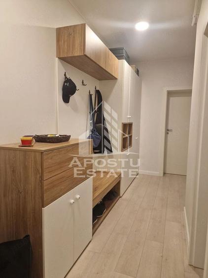 Apartament cu 2 camere decomandat, mobilat în Dumbrăvița