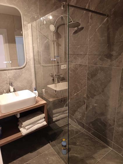 Apartament cu 2 camere decomandat în Exterior Vest