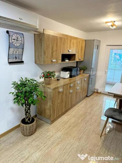 Apartament cu 2 camere decomandat, mobilat în Victoria