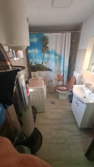 Casă individuală cu 2 camere cu Canalizare în Barza