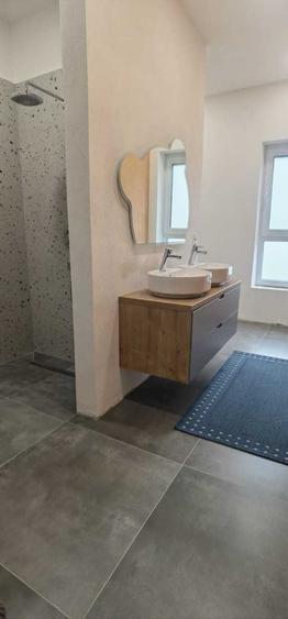 Casă cu 4 camere în Nojorid