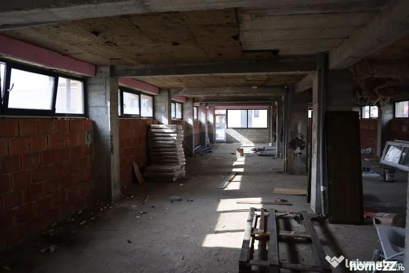 Spațiu comercial, de 317 mp, în Ipotești