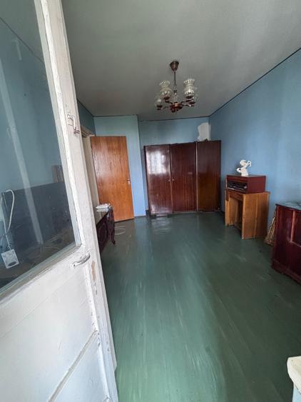 Apartament cu 2 camere decomandat în Exterior Vest