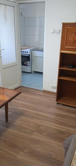 Garsonieră semidecomandată în Brâncoveanu