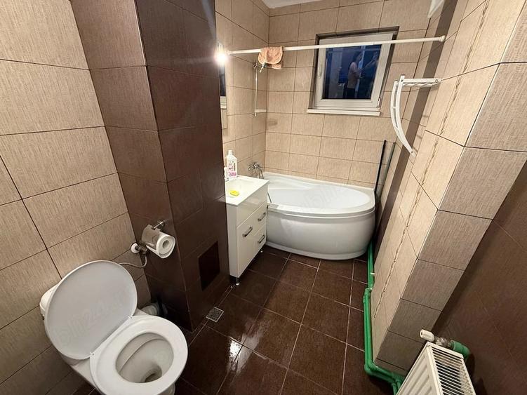 Apartament cu 2 camere decomandat în Gara