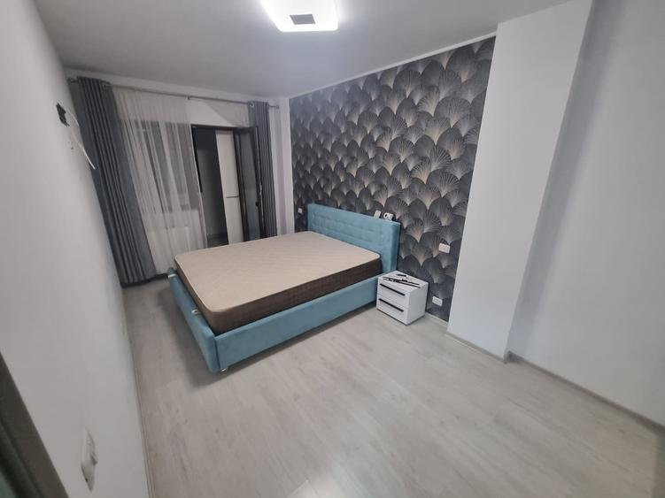 Apartament cu 2 camere semidecomandat în Cug