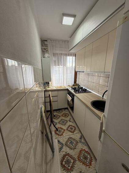 Apartament cu 2 camere semidecomandat în Exterior Vest