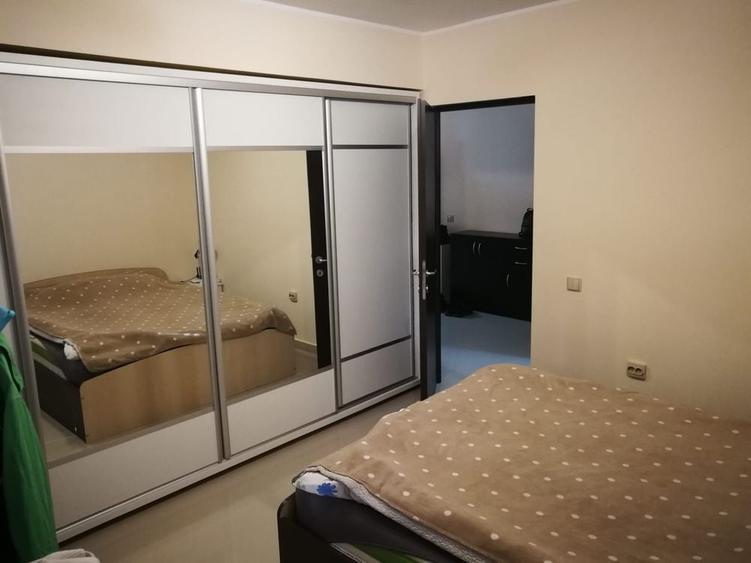 Apartament cu 3 camere în Florești