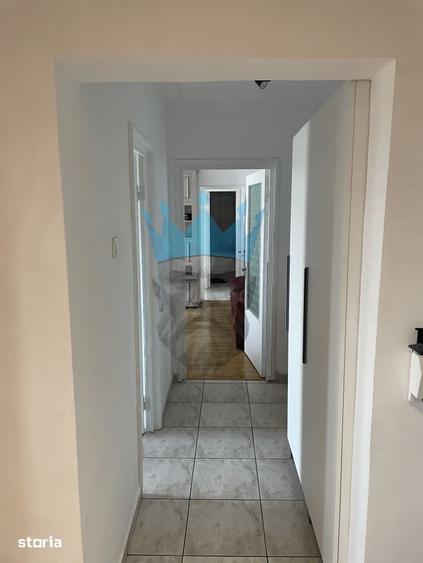 Apartament cu 3 camere în Tineretului