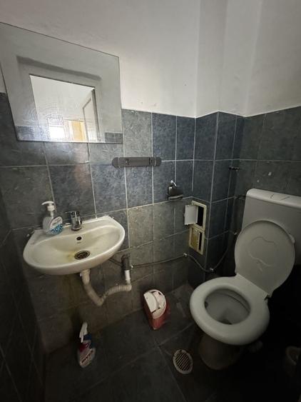 Spațiu comercial, de 47 mp, în Central