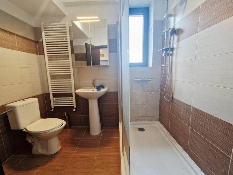 Apartament cu 2 camere semidecomandat în Iancului