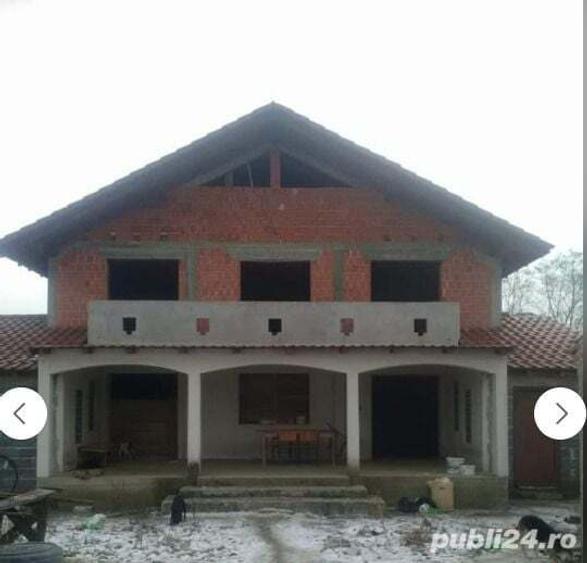 Casă cu 8 camere cu Teren 2877 Mp în Lugoj