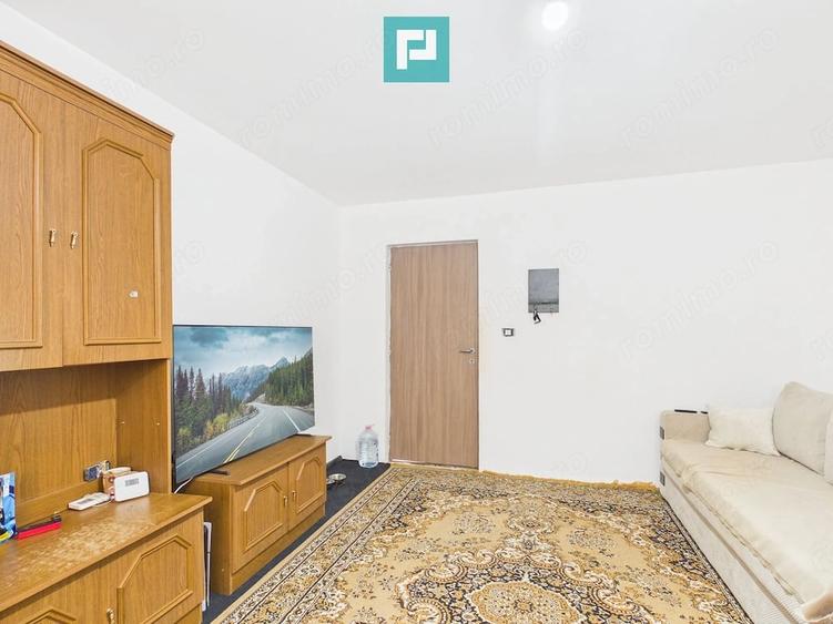 Casă cu 5 camere cu Teren 2134 Mp în Nord