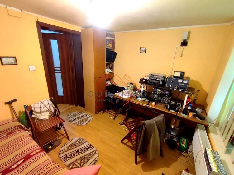 Casă individuală cu 3 camere cu Canalizare în Poiana Câmpina