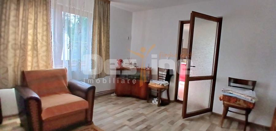 Duplex cu 3 camere cu Canalizare în Central