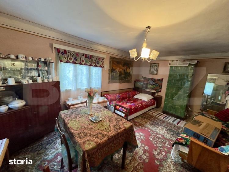 Casă cu 3 camere cu Teren 1200 Mp în Central
