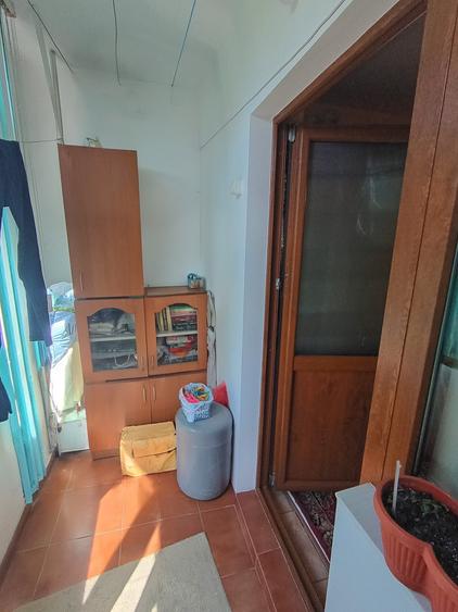 Apartament cu 3 camere decomandat în Inel II