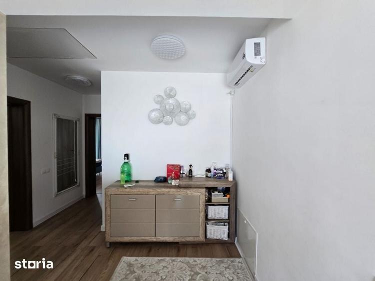 Casă cu 4 camere cu Teren 336 Mp în Ștefănești