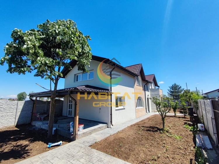 Casă individuală cu 6 camere cu Canalizare în Vidra